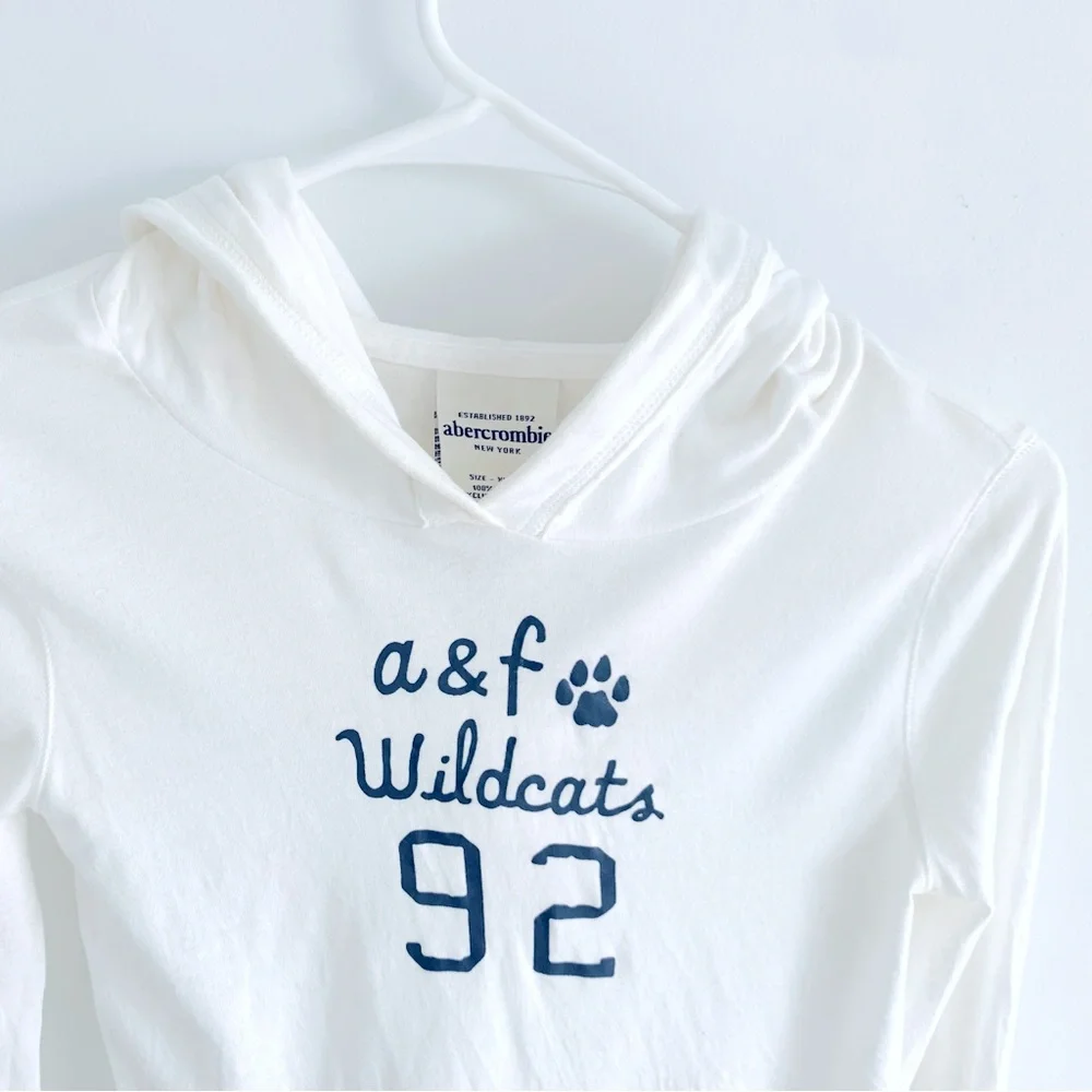 Abercrombie and Fitch Girl White Wildcat Cotton Sweatshirt Hoodie A&F - Picture 2 of 5